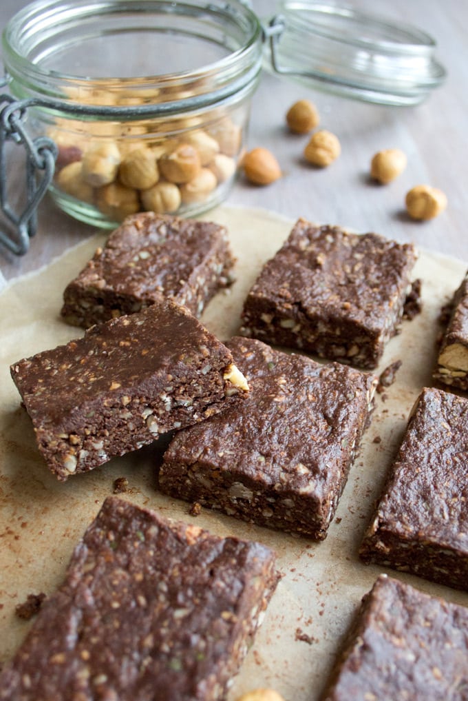 sugar free nutella bars on parchment paper 