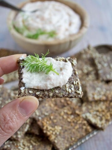 sesame flax cracker with dip