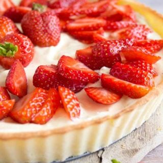 Strawberry mascarpone tart with a coconut flour crust