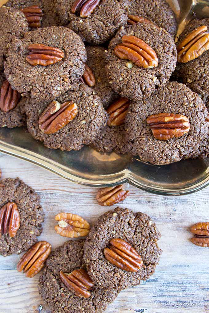 Sugar Free Keto Pecan Cookies are deliciously chewy and moreishly nutty. Perfect with a cup of coffee (adults) or a tall glass of milk (kids)!