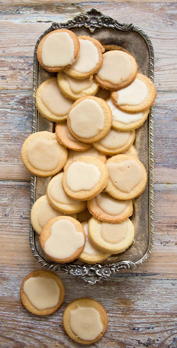 a silver tray with keto shortbread cookies