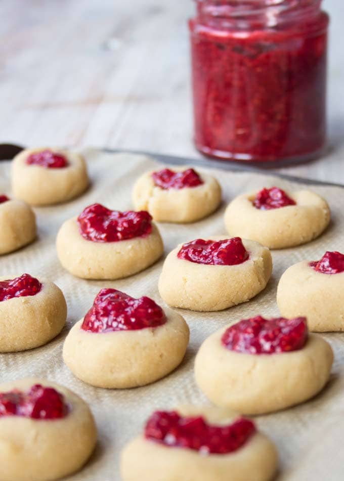 Low Carb Sugar Free Raspberry Thumbprint Cookies - Sugar ...