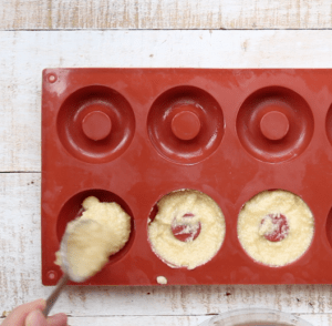 How to make healthy low carb donuts - fill the silicone mould with donut batter