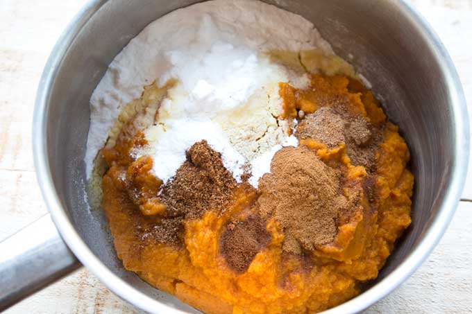 Pumpkin puree, spices and sweetener in a saucepan.