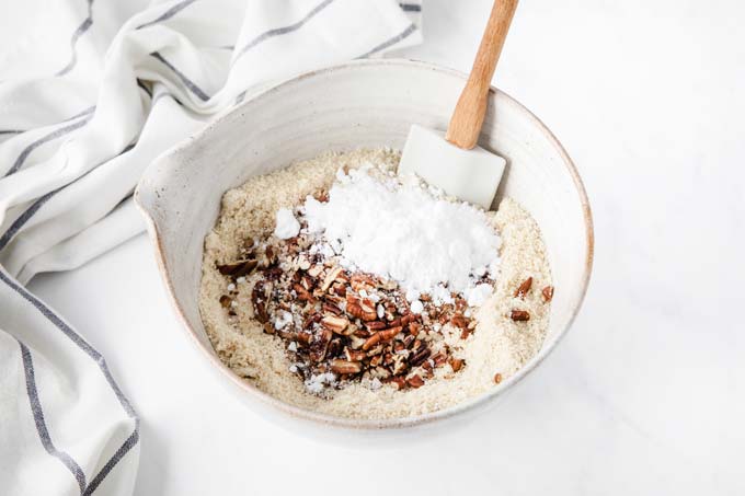 Dry ingredients in a bowl. 