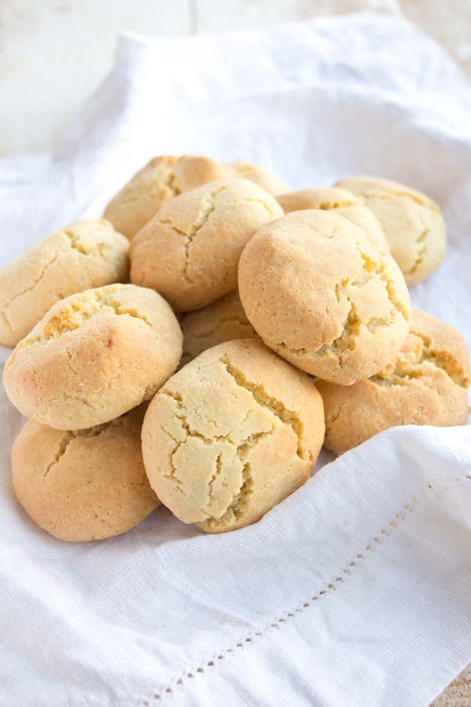 almond flour biscuits in a bread basket