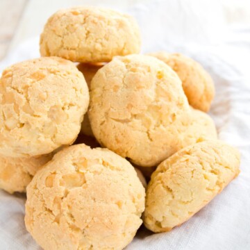 Keto Biscuits (Sugar Free, Fluffy, Cheesy) – Sugar Free Londoner