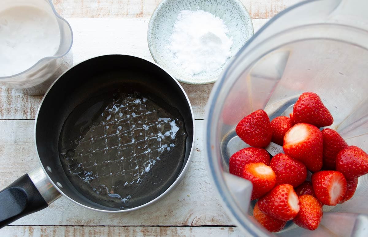 strawberries, glatin, sweetener and coconut cream 
