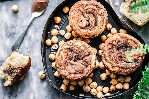 nutella swirl muffins