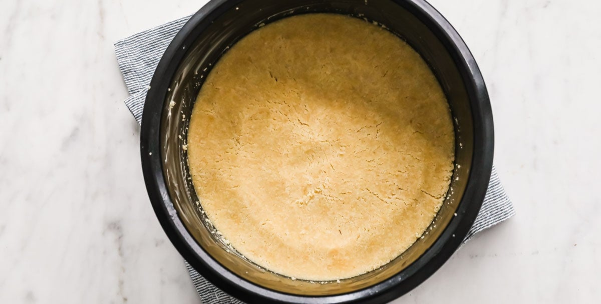 cheesecake crust in a springform pan