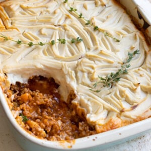 shepherd's pie topped with cauliflower mash