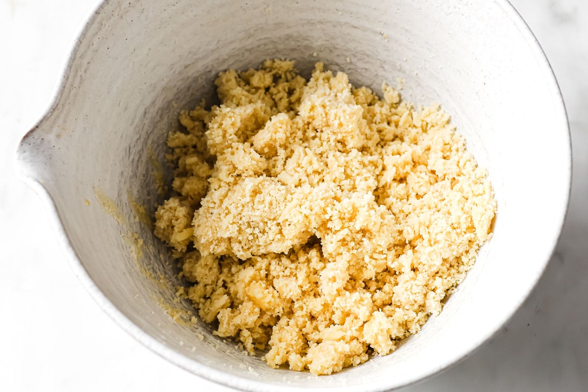 almond flour, butter and sweetener blended in a bowl