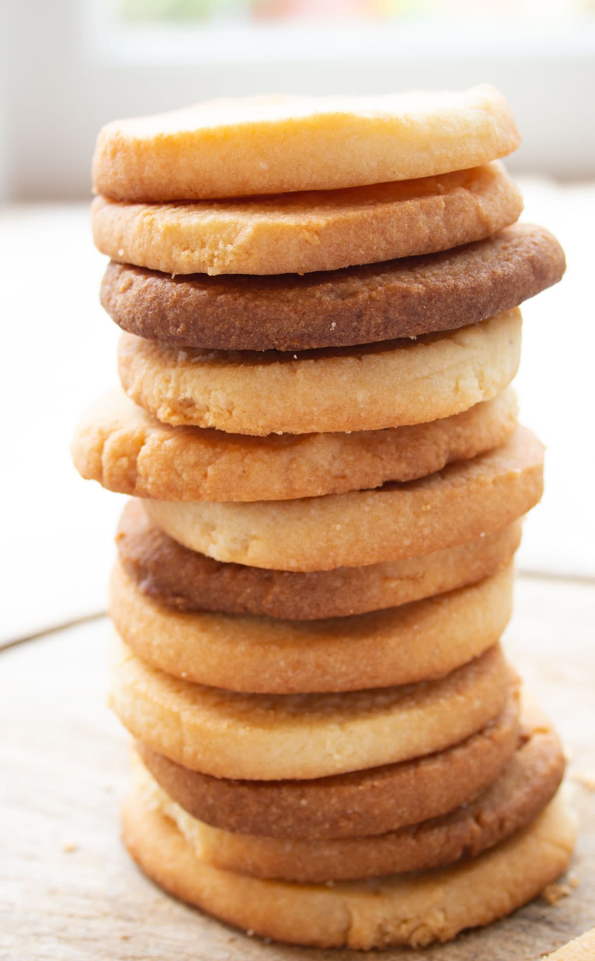 A stack of cookies.