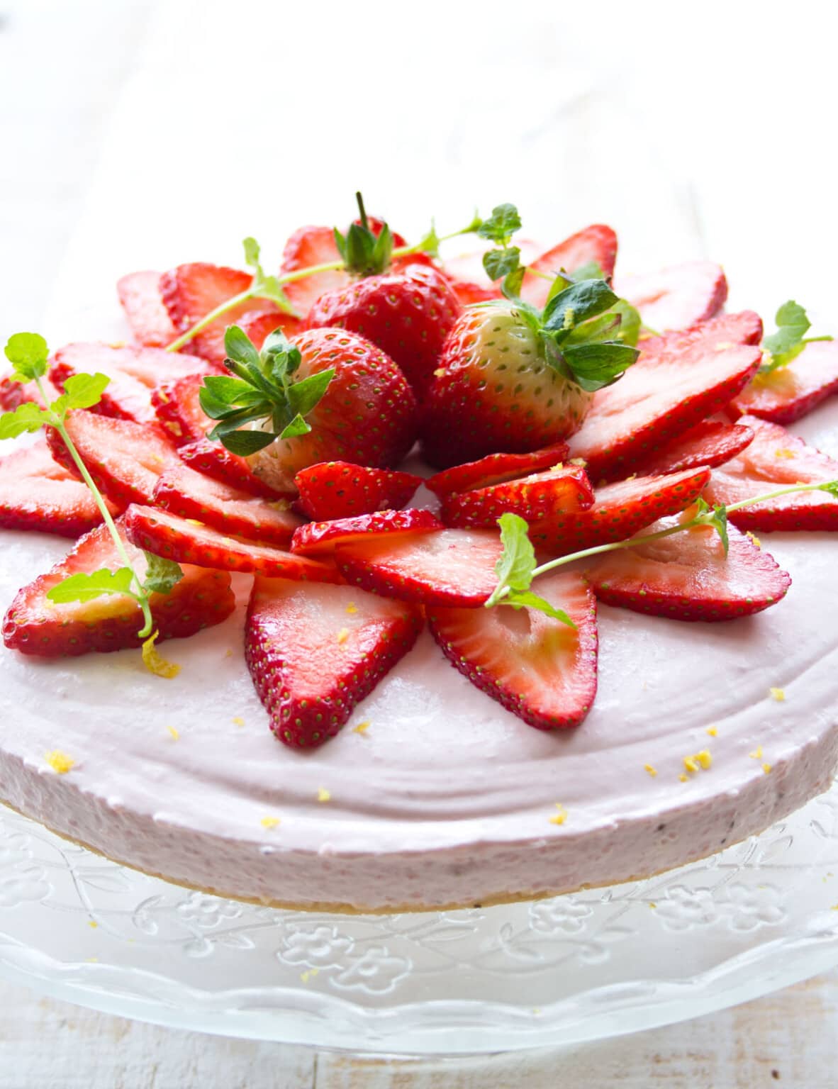 Keto Strawberry Cheesecake – Sugar Free Londoner