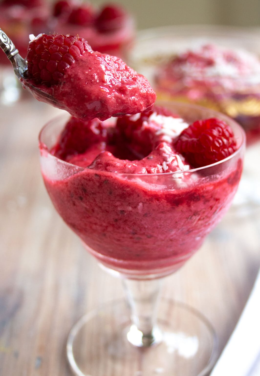 Smooth Raspberry Yogurt EASY Raspberry Frozen Yogurt – Sugar Free Londoner