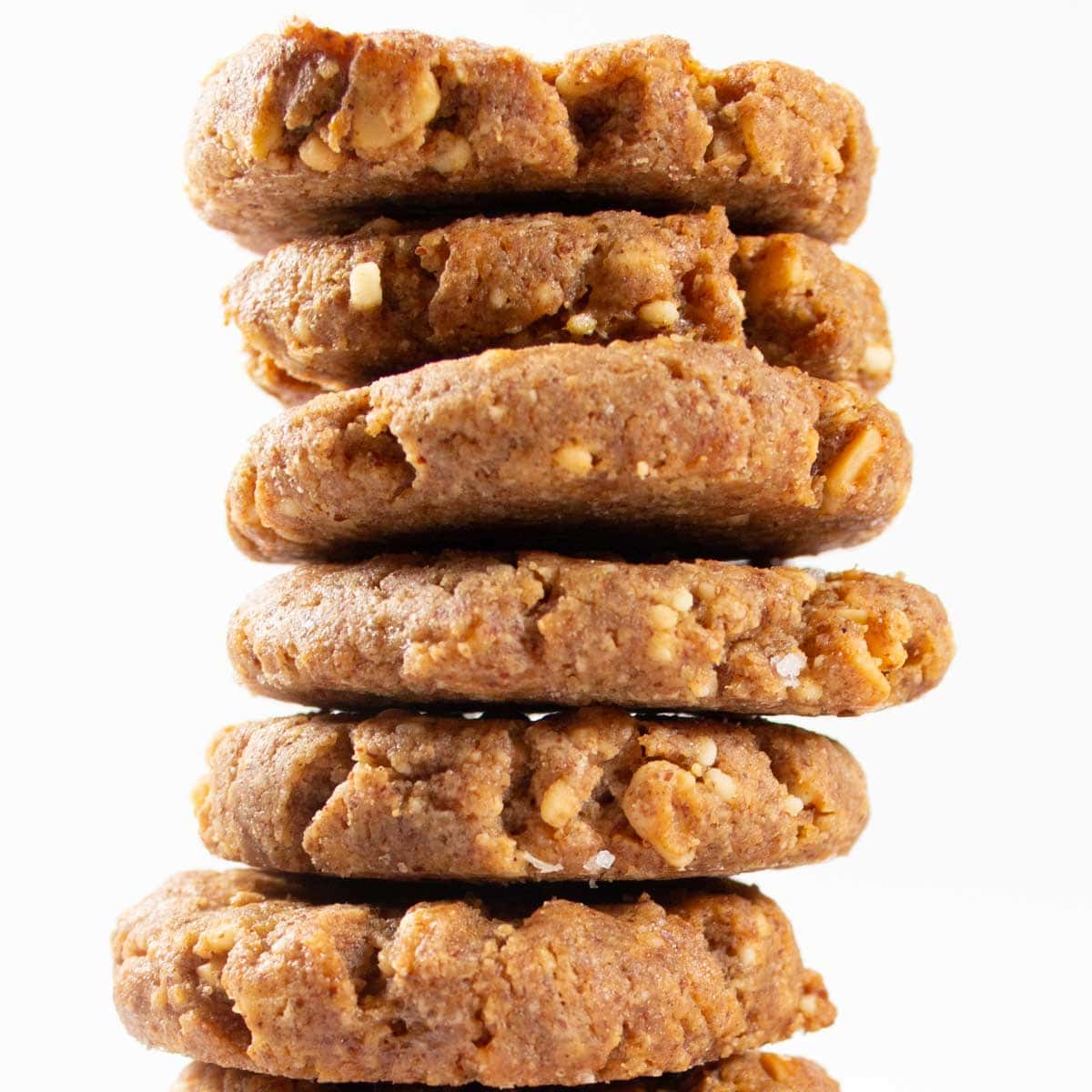 https://sugarfreelondoner.com/wp-content/uploads/2023/07/low-carb-keto-peanut-butter-cookies.jpeg