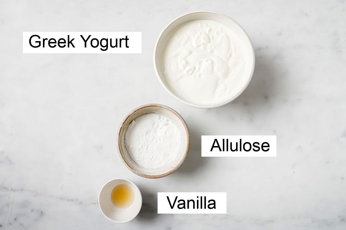 Yogurt, allulose and vanilla in bowls, labelled.