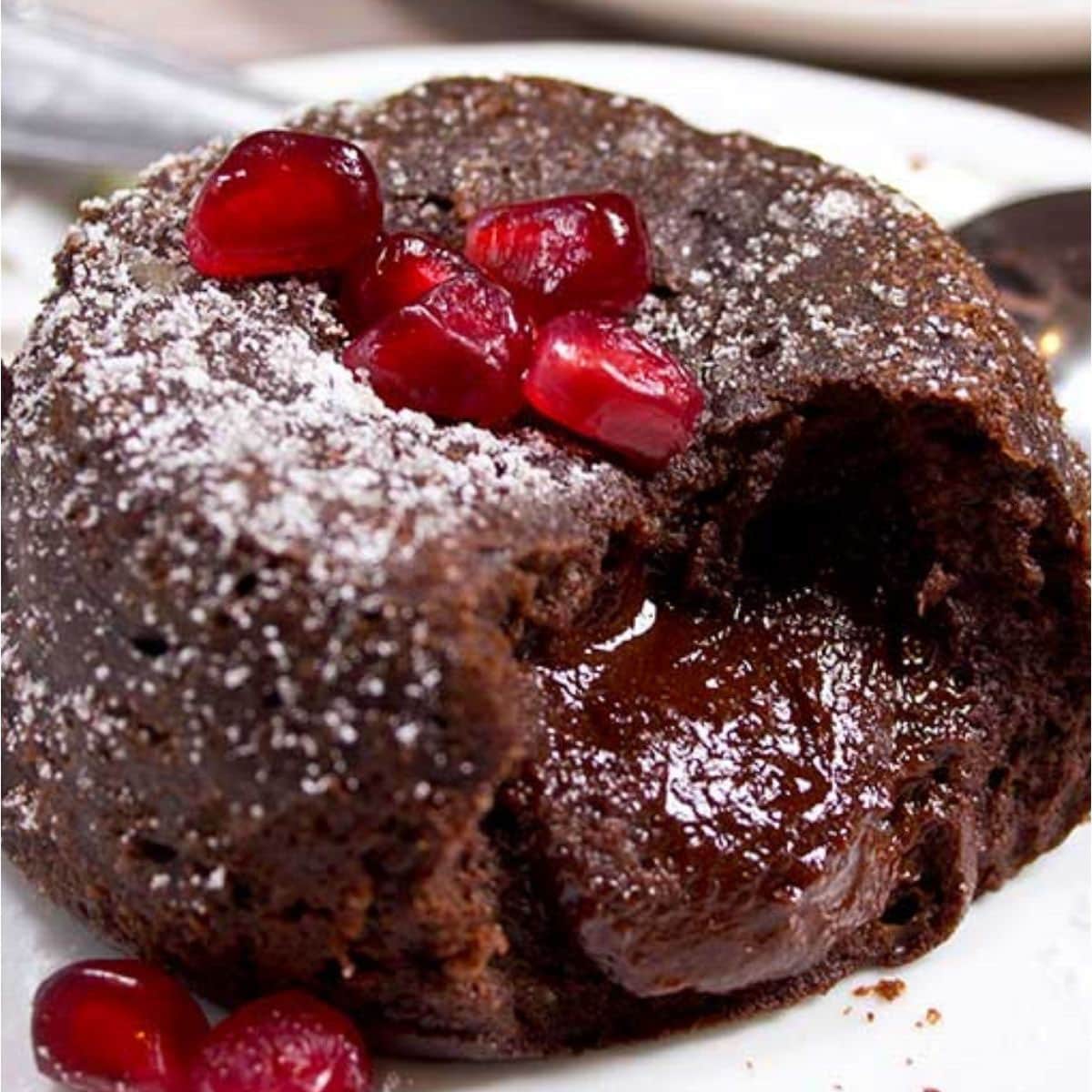 5 Ingredient Keto Lava Cake (Low Carb)
