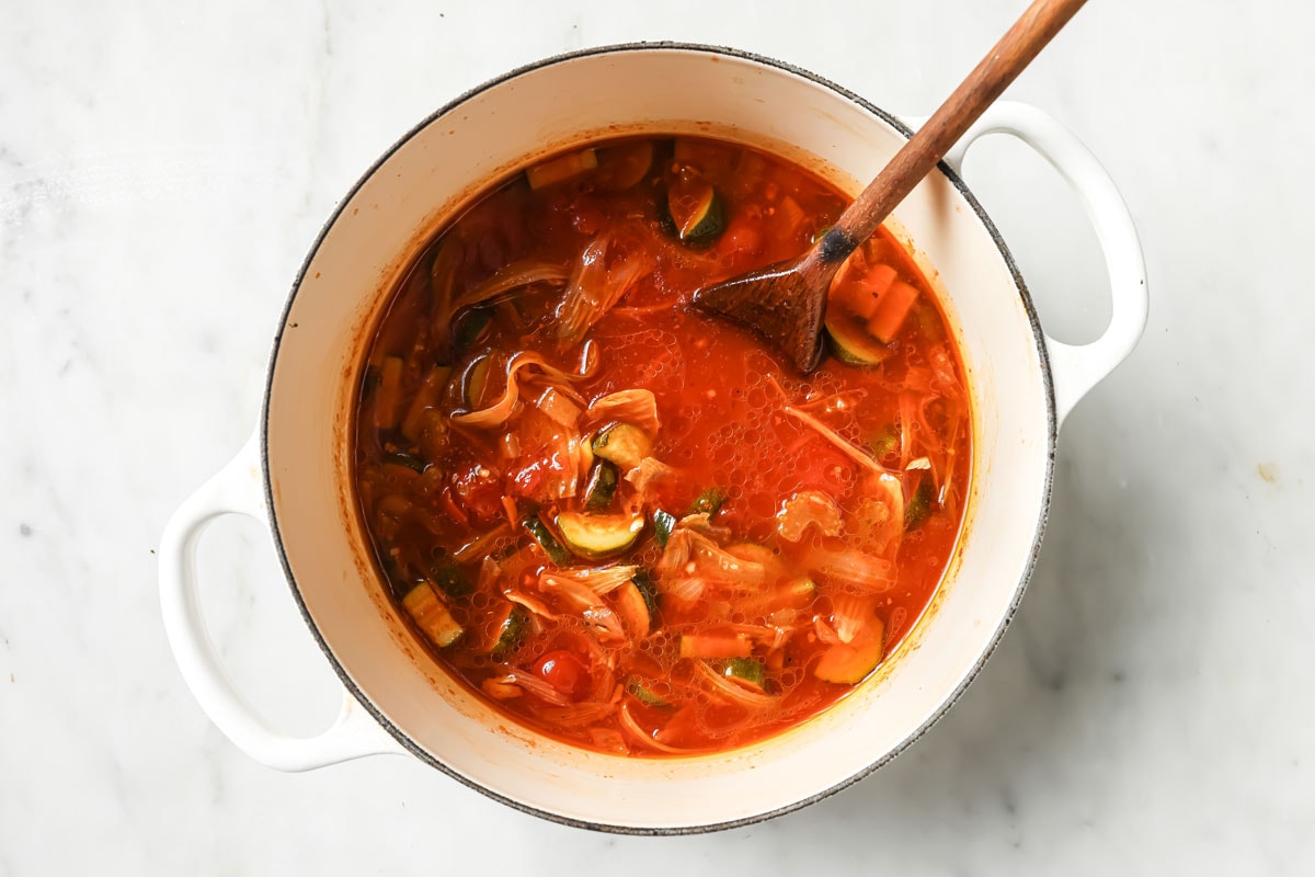 The finished soup in a large pot before adding the toppings.